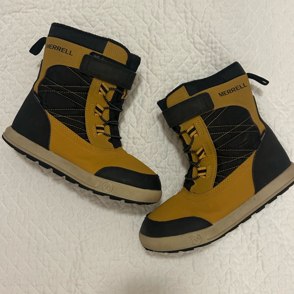 Merrell Kids' Waterproof Snow Boots size 3 big kids
